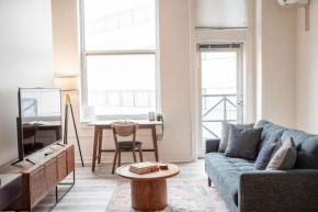 3BR CozySuites The Block Direct Skybridge Access#2